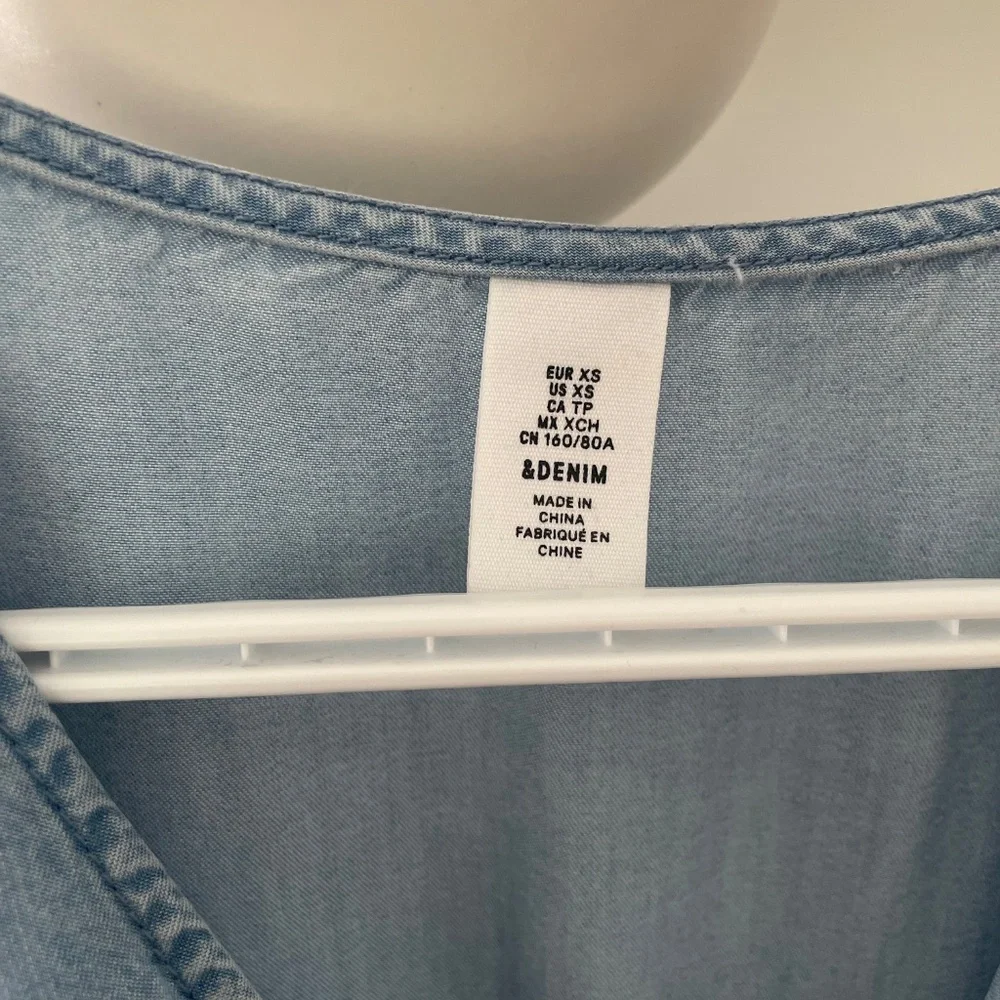 H&M lyocell light denim jumpsuit - Picture 5 of 7